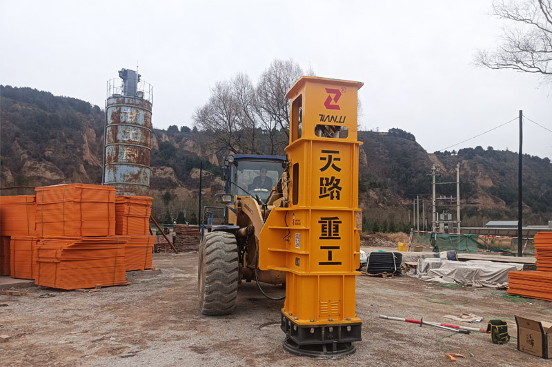 TRA40高速液壓夯實(shí)機(jī)